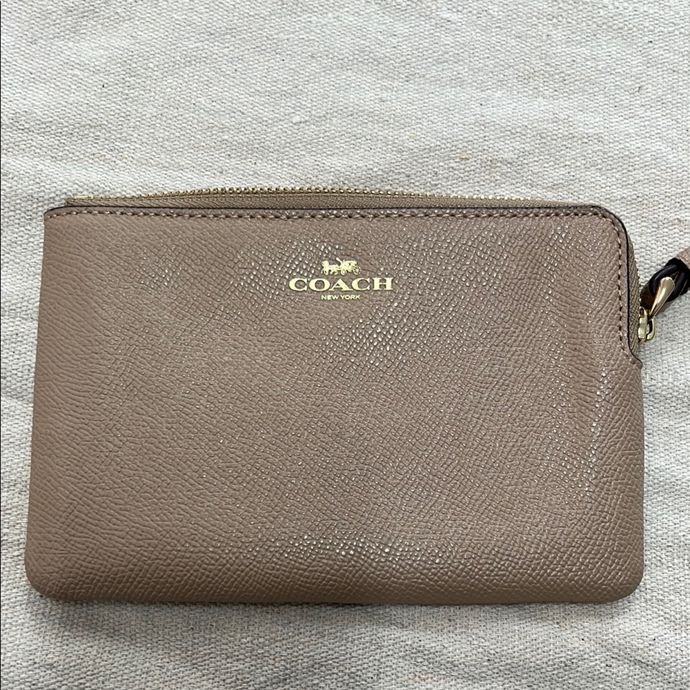 Coach Wristlet Wallet